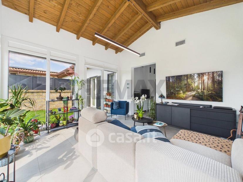 Villa in Via Zeno Giglietti — foto 25 di 32