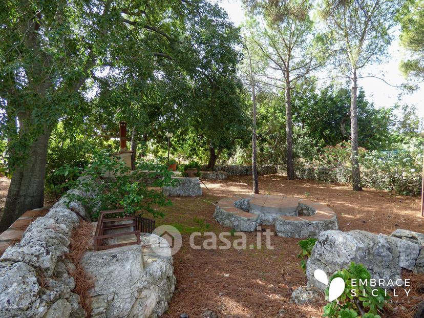 Villa in Villa Bibbia — foto 29 di 39