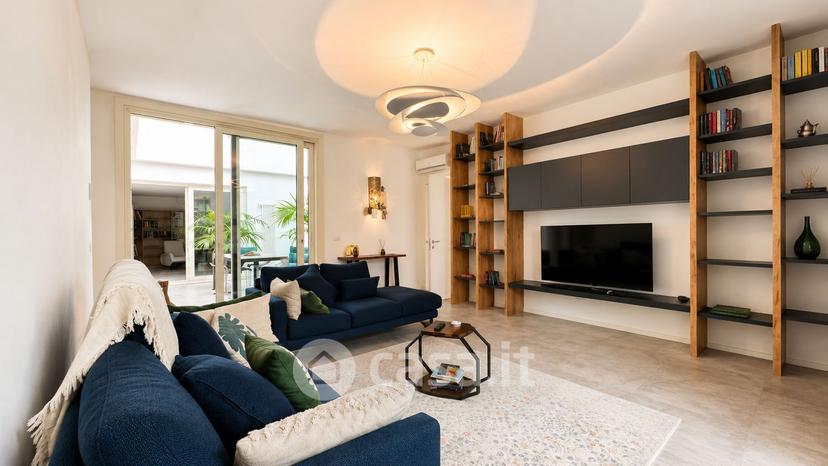 Appartamento in Viale Livio Salinatore — foto 7 di 34