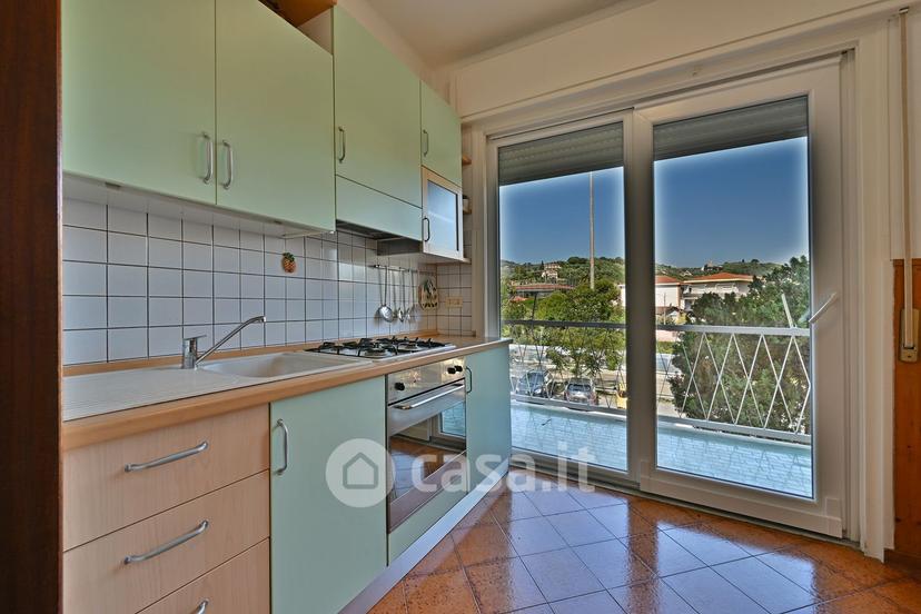 Trilocale in Via Sottana alla Foce 8 — foto 36 di 38