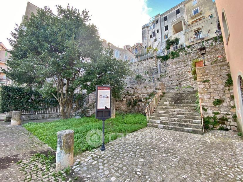Trilocale in Via Rosmini — foto 19 di 24