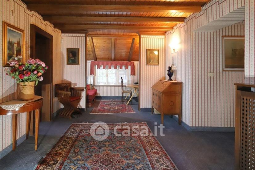 Villa in Viale Mottino 13 — foto 2 di 36