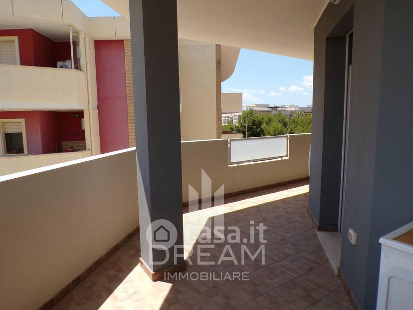 Trilocale in Via Ungheria 79 — foto 6 di 26