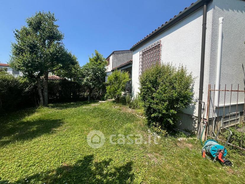 Villa in Via Val d'Ossola — foto 41 di 49