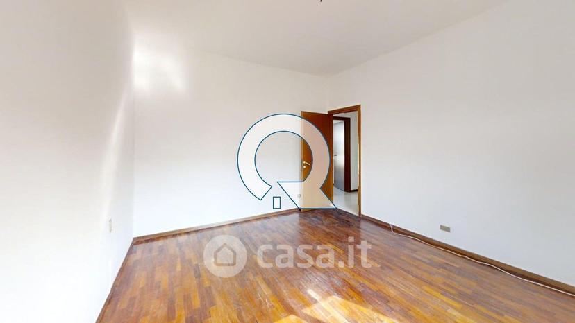 Trilocale in Via Roma 55 — foto 8 di 39