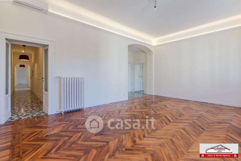 Trilocale in Via Giovanni Boccaccio — foto 13 di 40