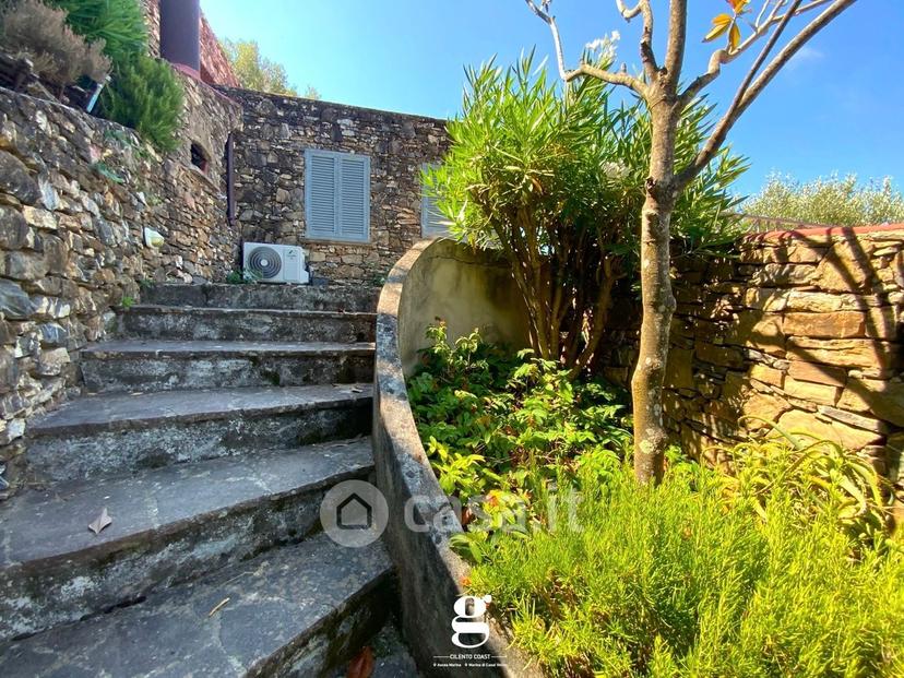 Villa in Via Tempa delle Rose 8 — foto 7 di 38