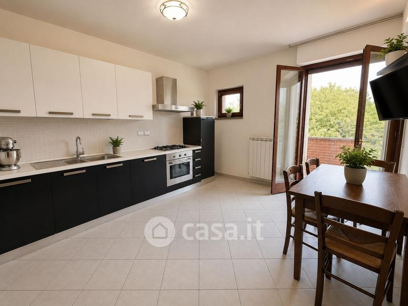 Trilocale in Via dei Pioppi — foto 7 di 18