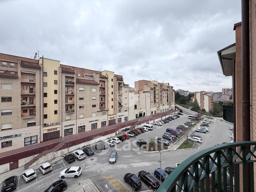 Quadrilocale in Via Monsignor Vittorio Fusco 8 — foto 30 di 33