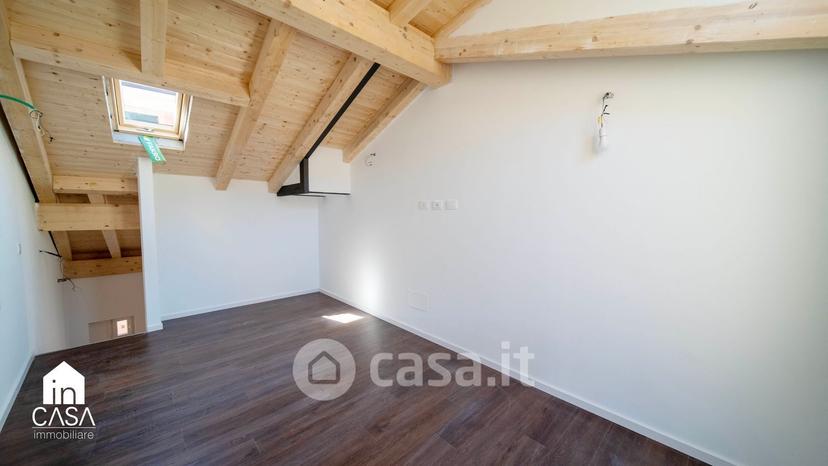 Bilocale in Via Campana — foto 22 di 30