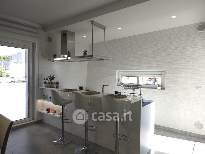 Appartamento in Via Abruzzo 47 — foto 23 di 32