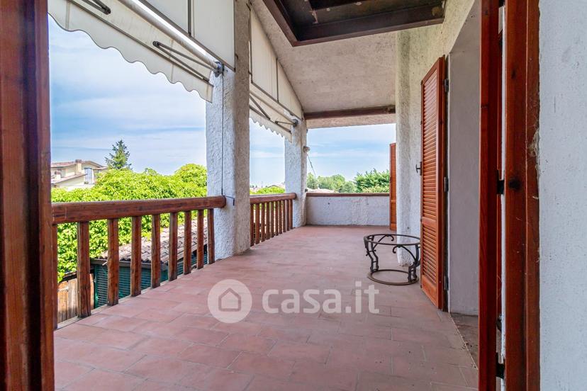 Villa in Via della Rondella 3 — foto 14 di 57