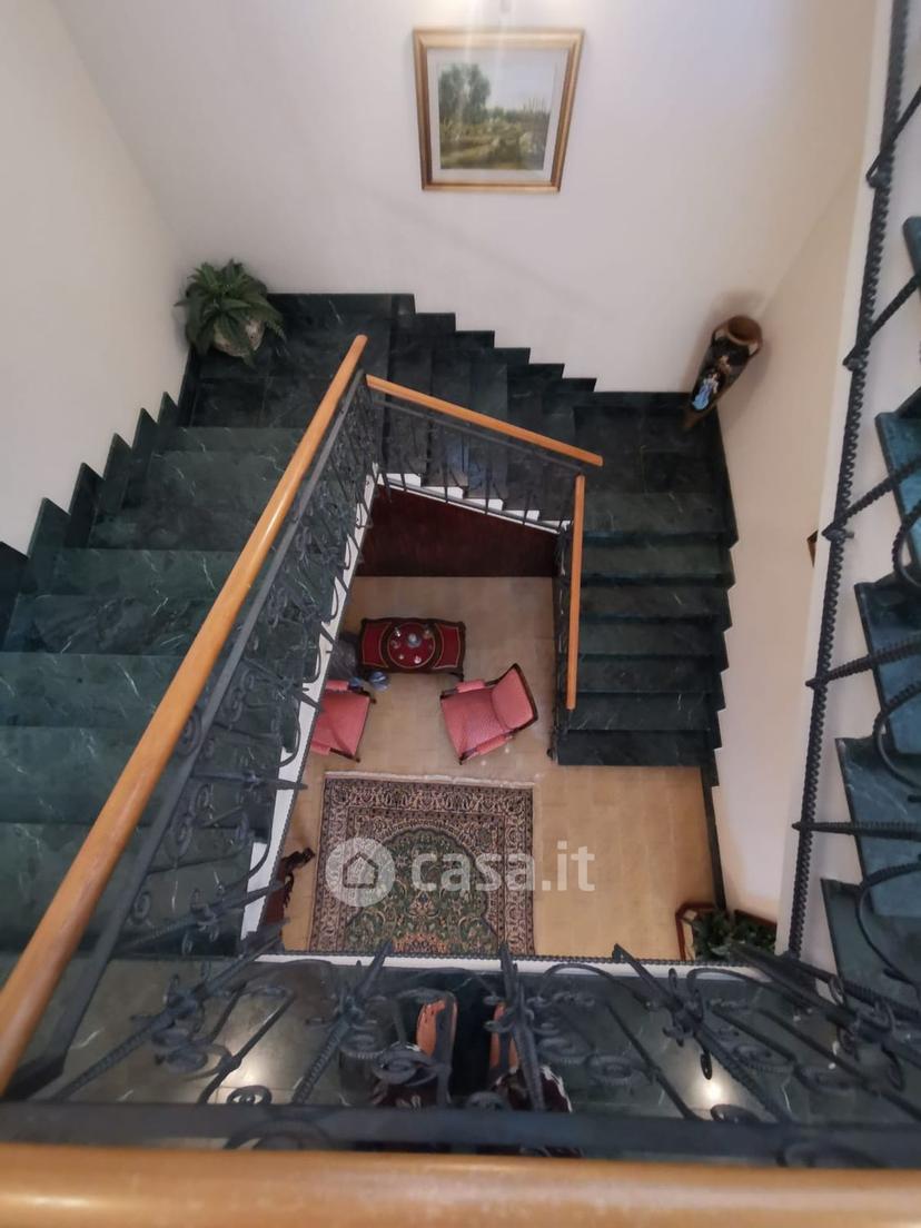 Villa in Via Ascanio Grandi 4 — foto 12 di 49
