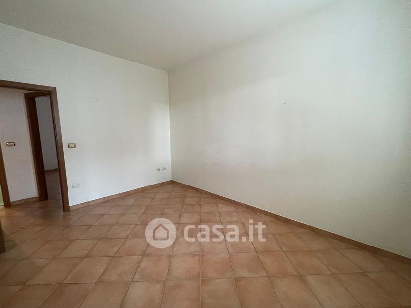 Quadrilocale in Via Raffaello Sanzio 285 B — foto 12 di 39