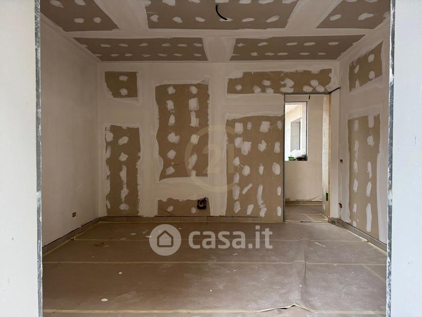 Trilocale in Via Aldo Moro 7 — foto 11 di 16