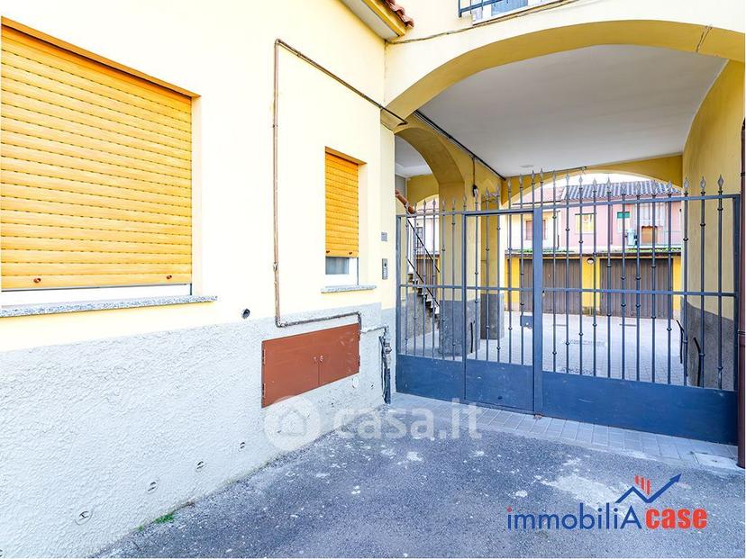 Trilocale in Via Pietro Toselli 4 — foto 6 di 34