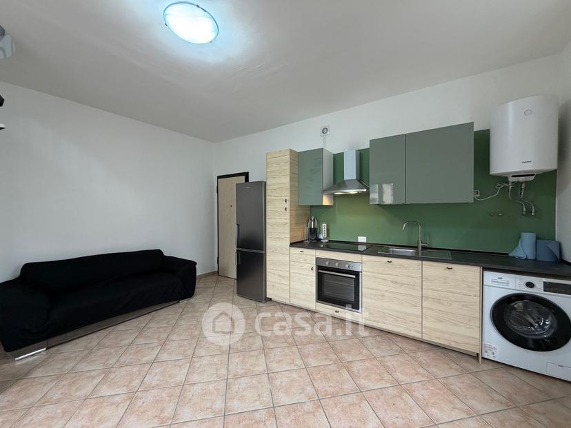 Bilocale in Via G. Donizetti 34 — foto 3 di 22