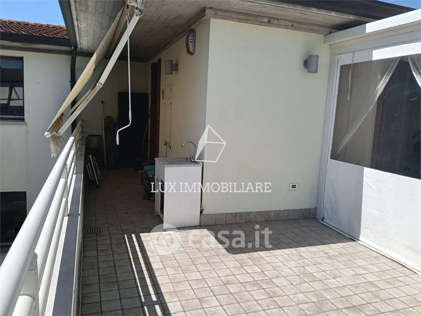 Trilocale in Via Godo — foto 13 di 17