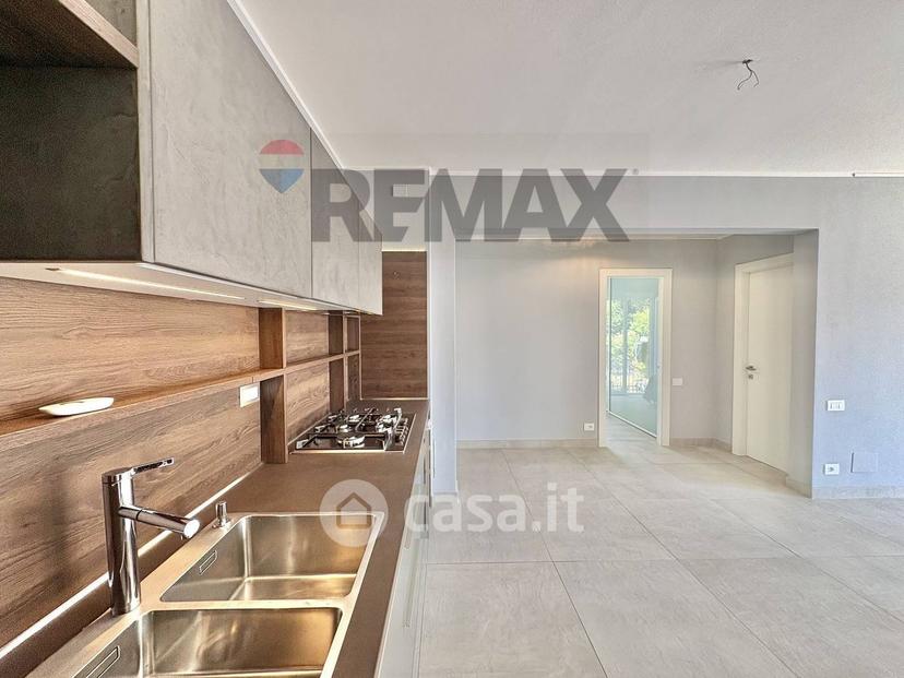 Trilocale in Via al Castagno — foto 7 di 39