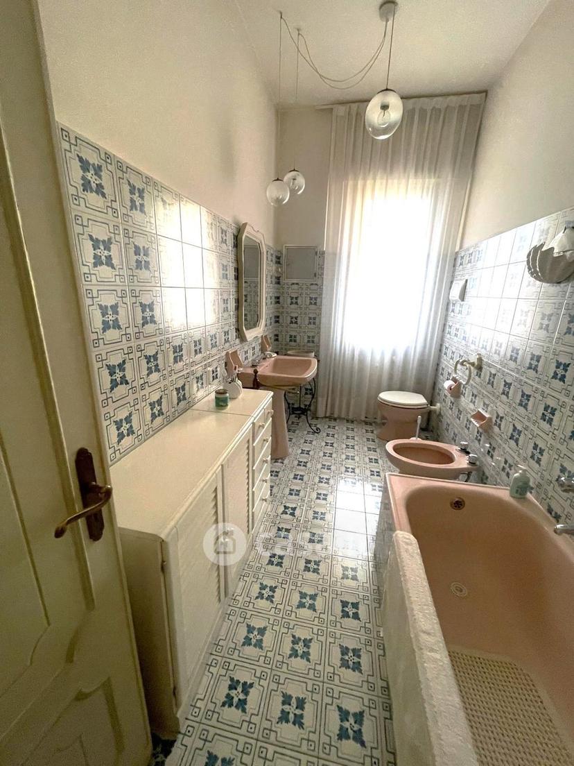 Appartamento in Via Aldo Manuzio — foto 35 di 51