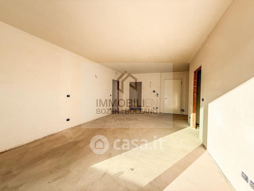 Quadrilocale in Via Brennero 25 /a — foto 12 di 19