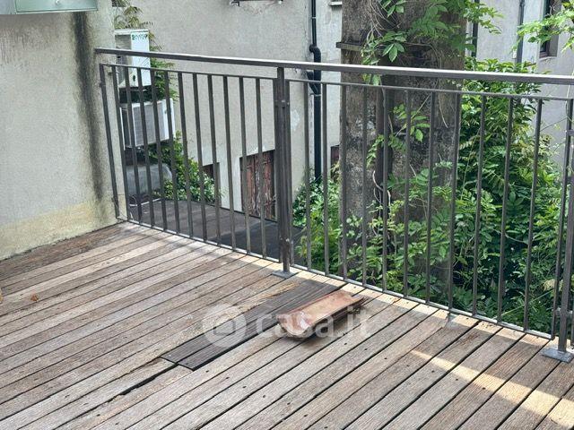 Trilocale in Piazza Petrarca — foto 19 di 24