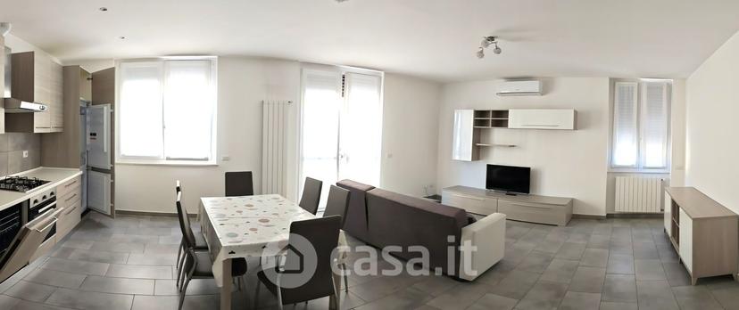 Trilocale in Via I Maggio 6 — foto 2 di 8