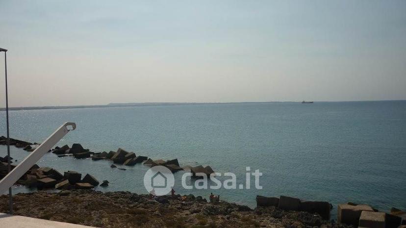 Trilocale in Lungomare Galileo Galilei — foto 17 di 24