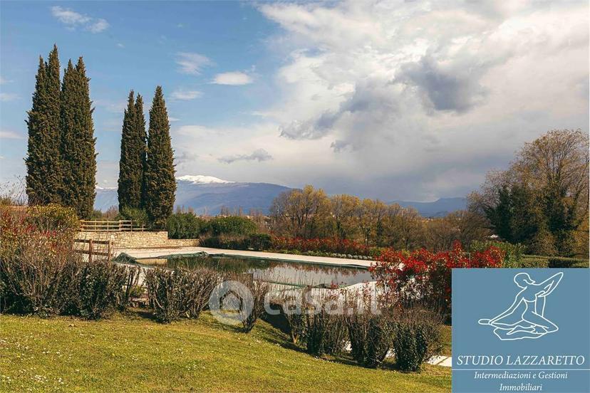 Villa in Via 10 Giornate 148 — foto 7 di 34