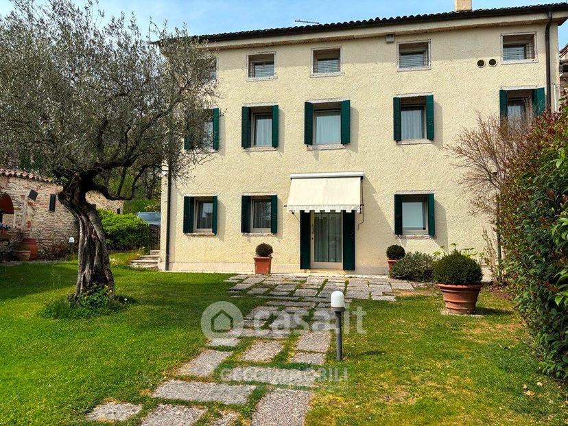 Villa in Via Caldoie — foto 15 di 30