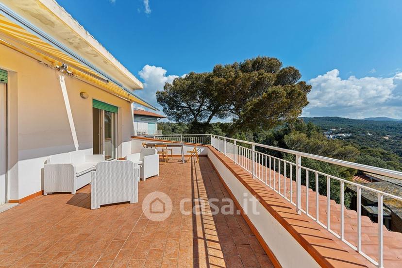 Villa in Via del Glicine 2 — foto 6 di 41