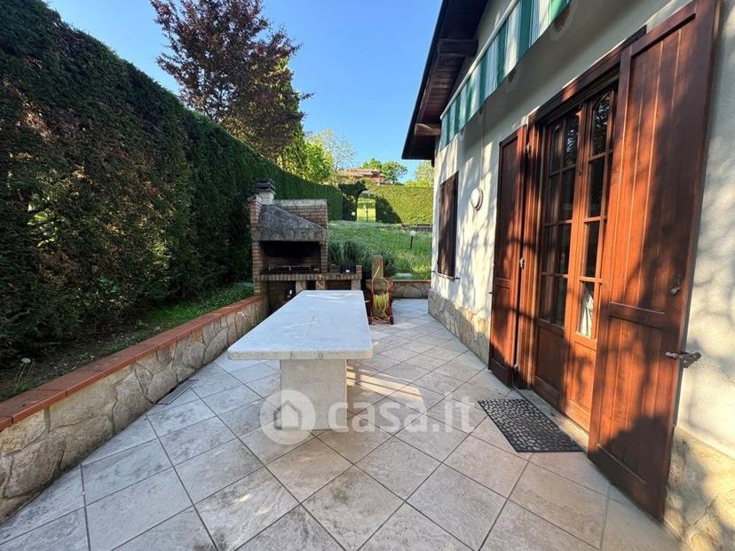 Villa in Via Giacomo Puccini 3 — foto 21 di 50