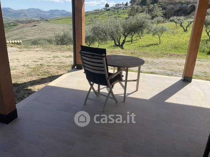 Villa in Via Don Luigi Sturzo — foto 20 di 24