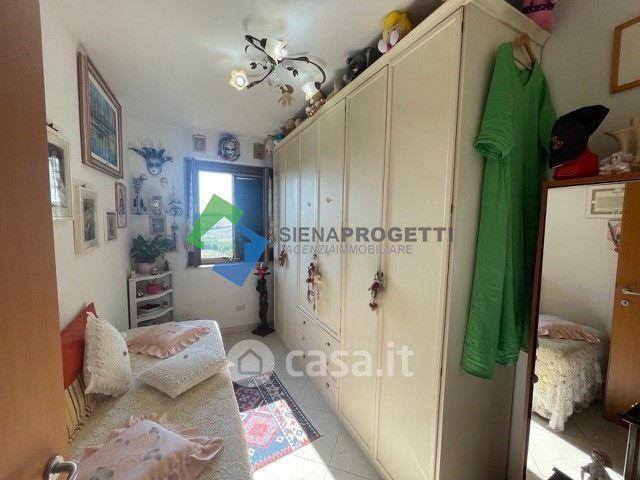 Quadrilocale in Strada del Ruffolo — foto 9 di 31