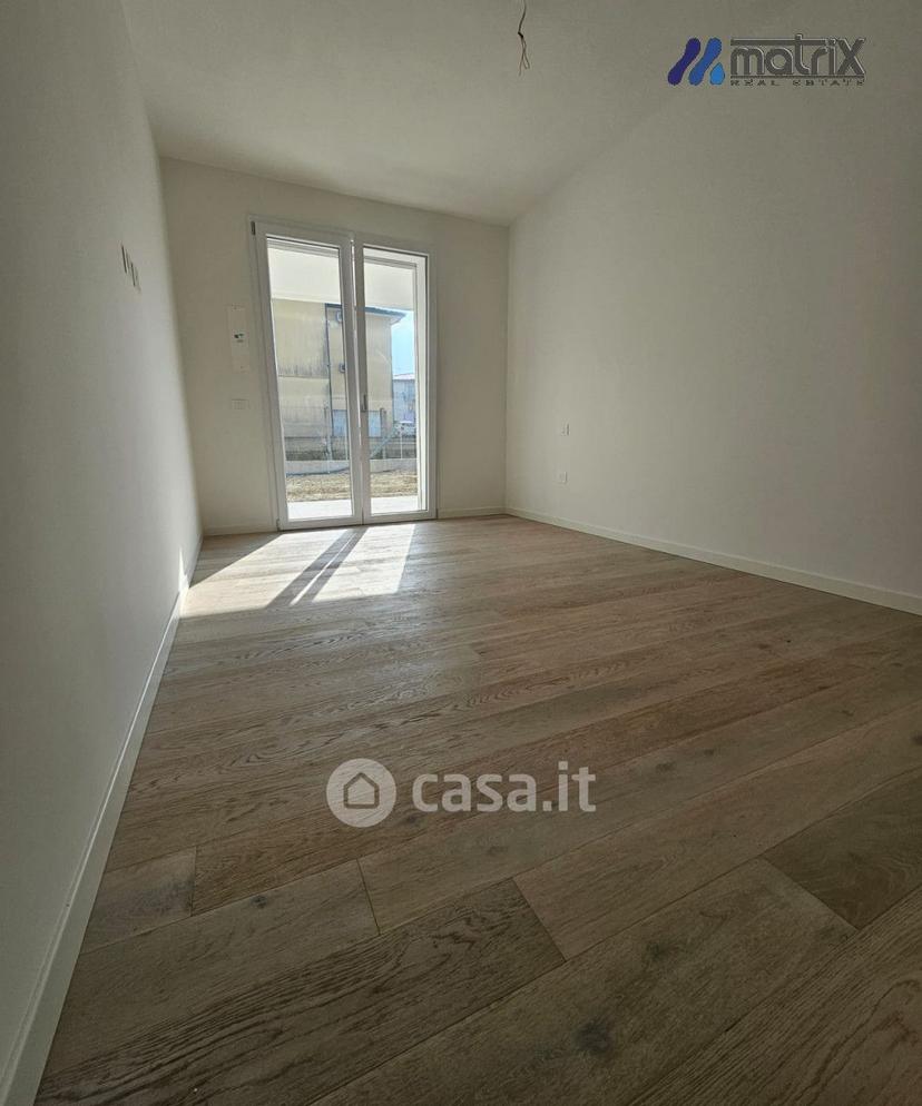 Appartamento in Via Argine Sinistro 23 — foto 18 di 33