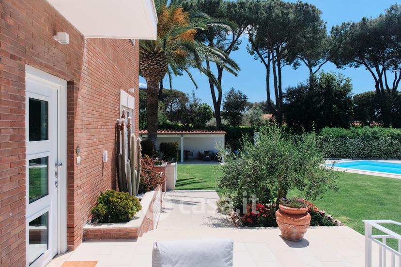 Villa in Via Pittaco — foto 70 di 84