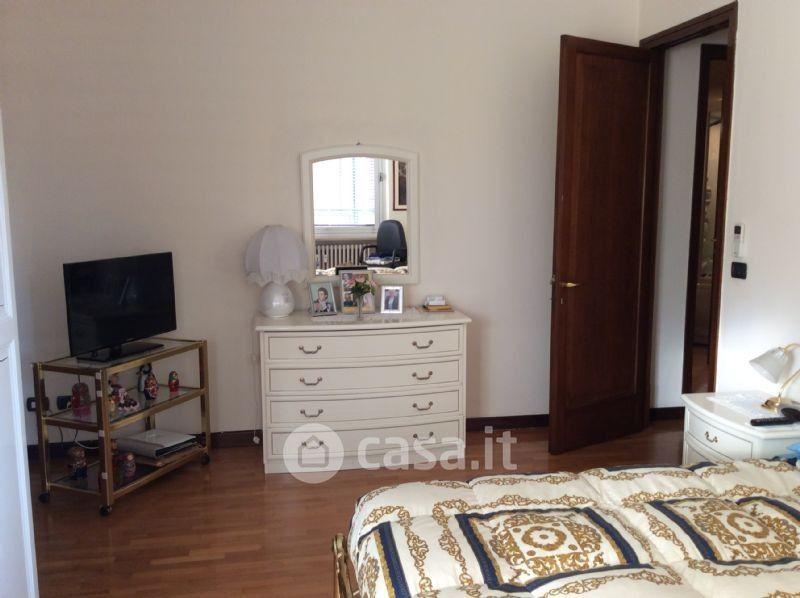 Trilocale in Via de Amicis — foto 7 di 17