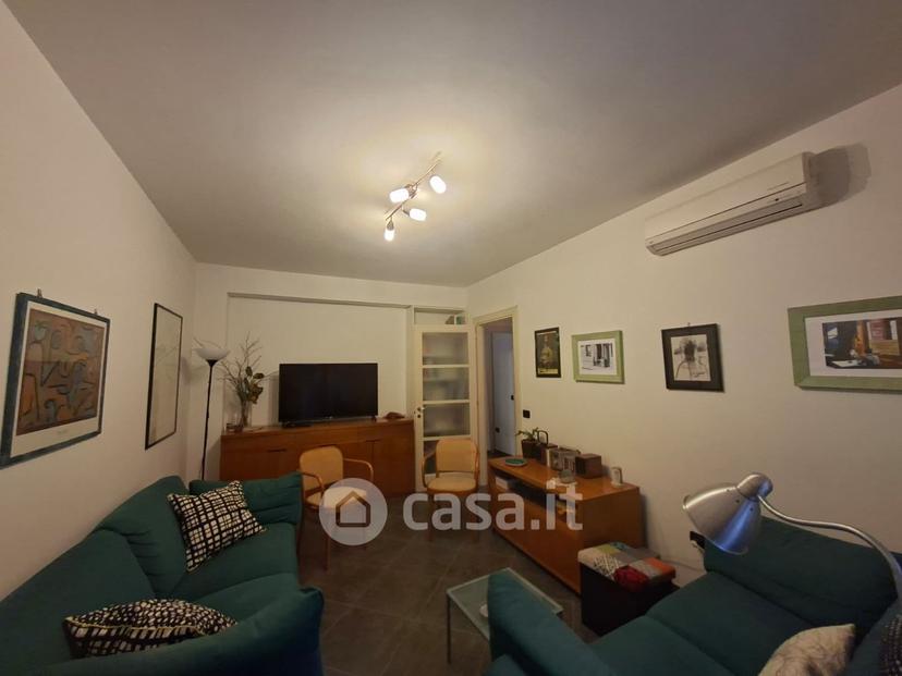 Trilocale in Via Martiri di Bellona 14 — foto 23 di 30