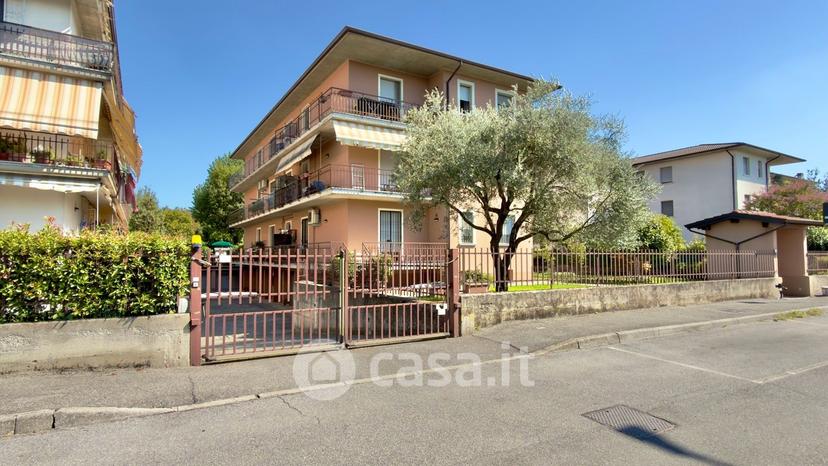 Trilocale in Via Aldo Moro 8 — foto 14 di 18