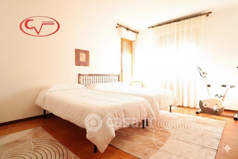 Appartamento in Via Giovanni Amendola — foto 12 di 22