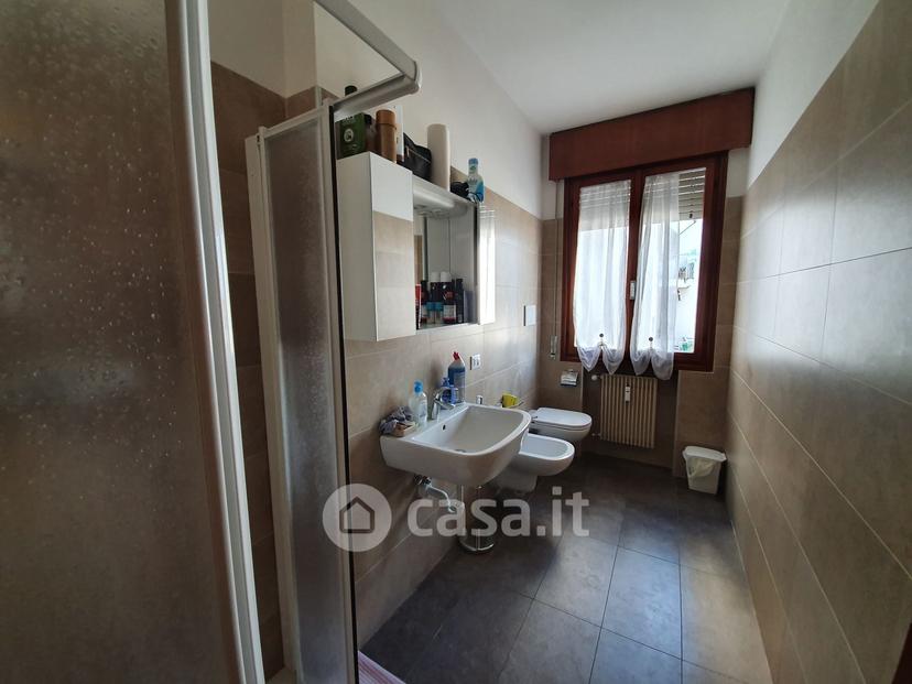 Stanza in Viale Istria 44 — foto 15 di 22
