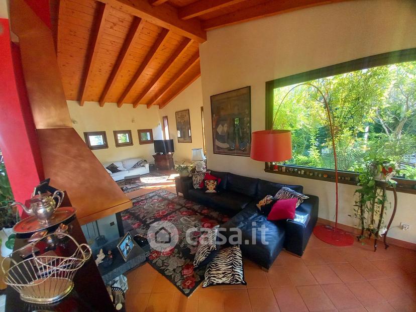 Villa in Via Papa Giovanni Paolo II 15 — foto 14 di 104