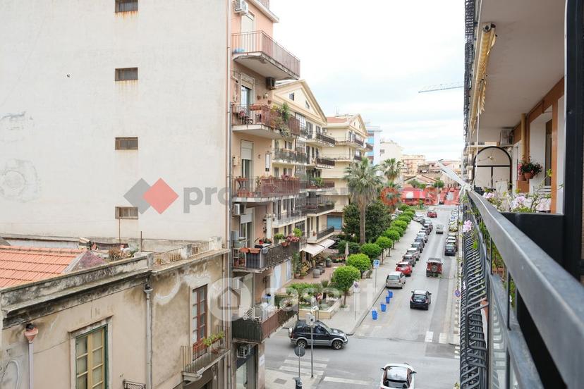 Appartamento in Piazza Generale G. Nastasi 9 — foto 29 di 37