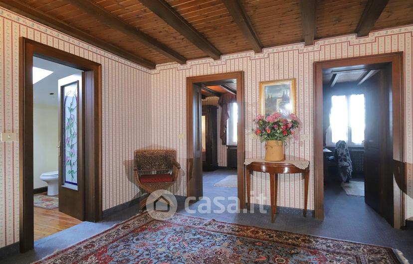 Villa in Viale Mottino 13 — foto 28 di 36
