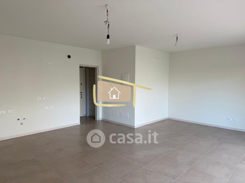 Villa in Via Rio d'Avigo 12 — foto 17 di 22