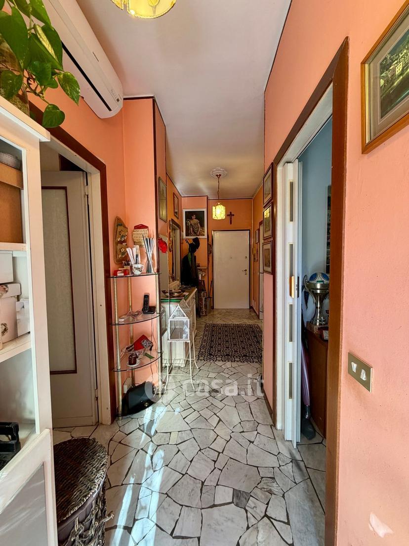 Trilocale in Viale Bolivia 8 — foto 26 di 43