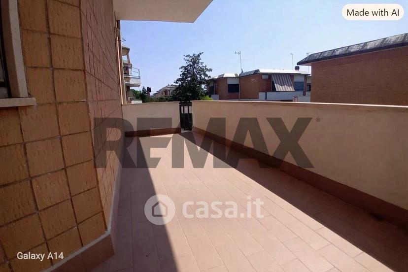 Trilocale in Viale dei Navigatori 56 — foto 8 di 20