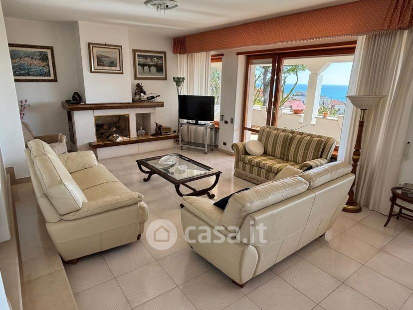 Villa in Via Remigio Paone 7 I — foto 2 di 62