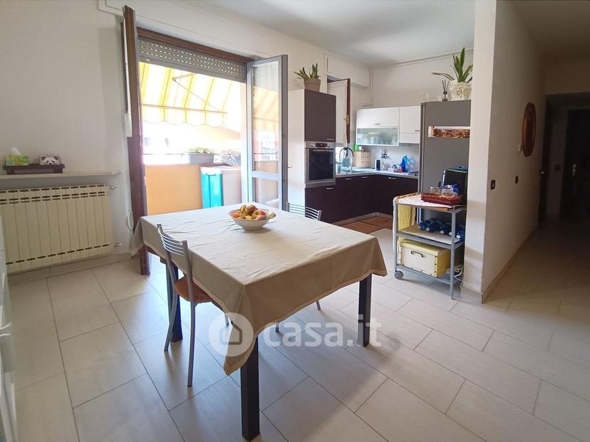 Trilocale in Via Don Pietro Sommariva 2 — foto 2 di 31