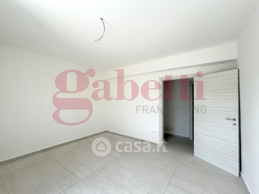 Appartamento in Via Antonio Gramsci — foto 42 di 42